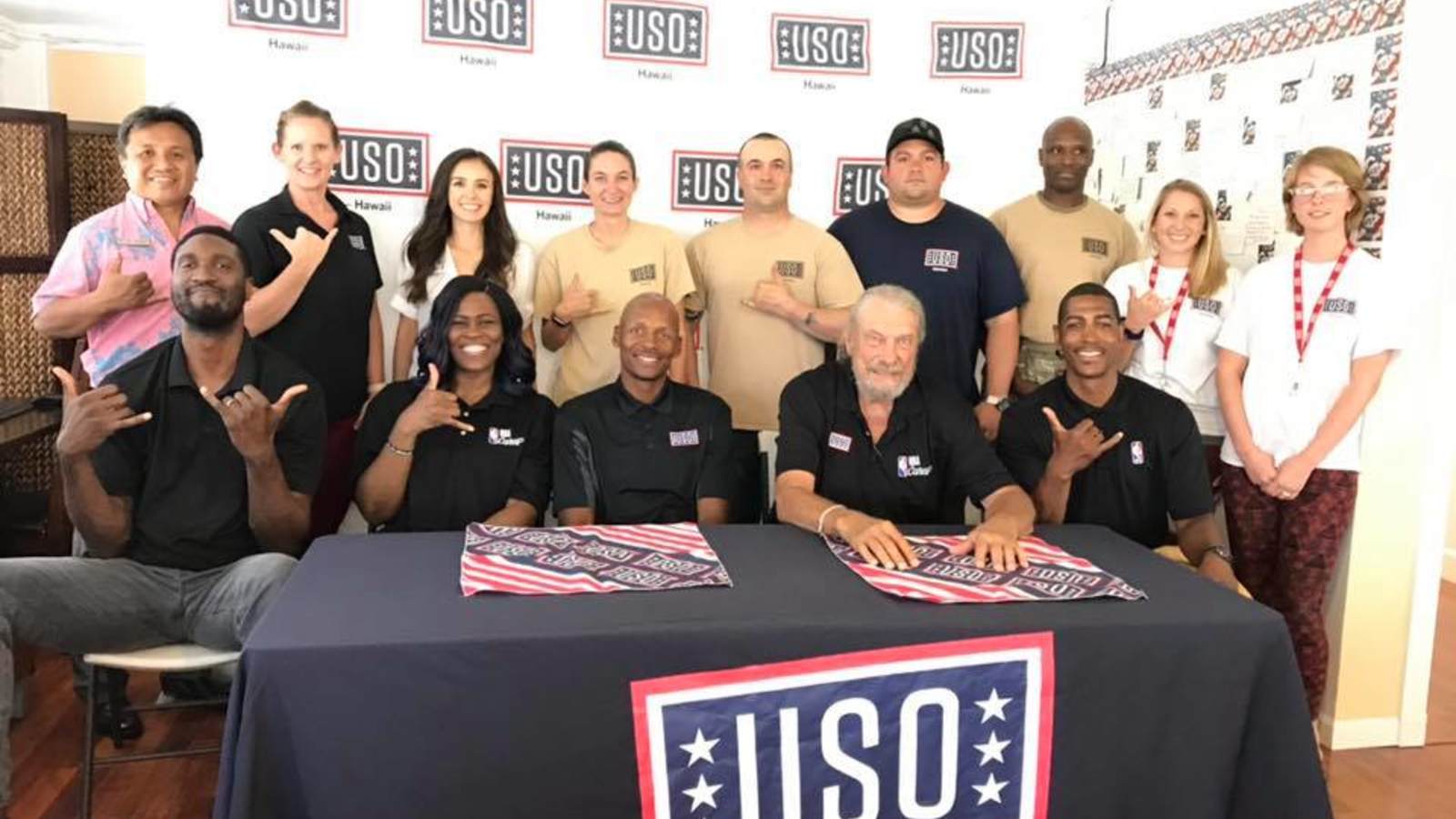 USO Hawaii Hosts Meet and Greet for NBA & WNBA Legends • USO Hawaii
